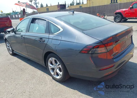 2024 Honda Accord Lx z USA, uszkodzony, nr VIN 1HGCY1F22RA015371